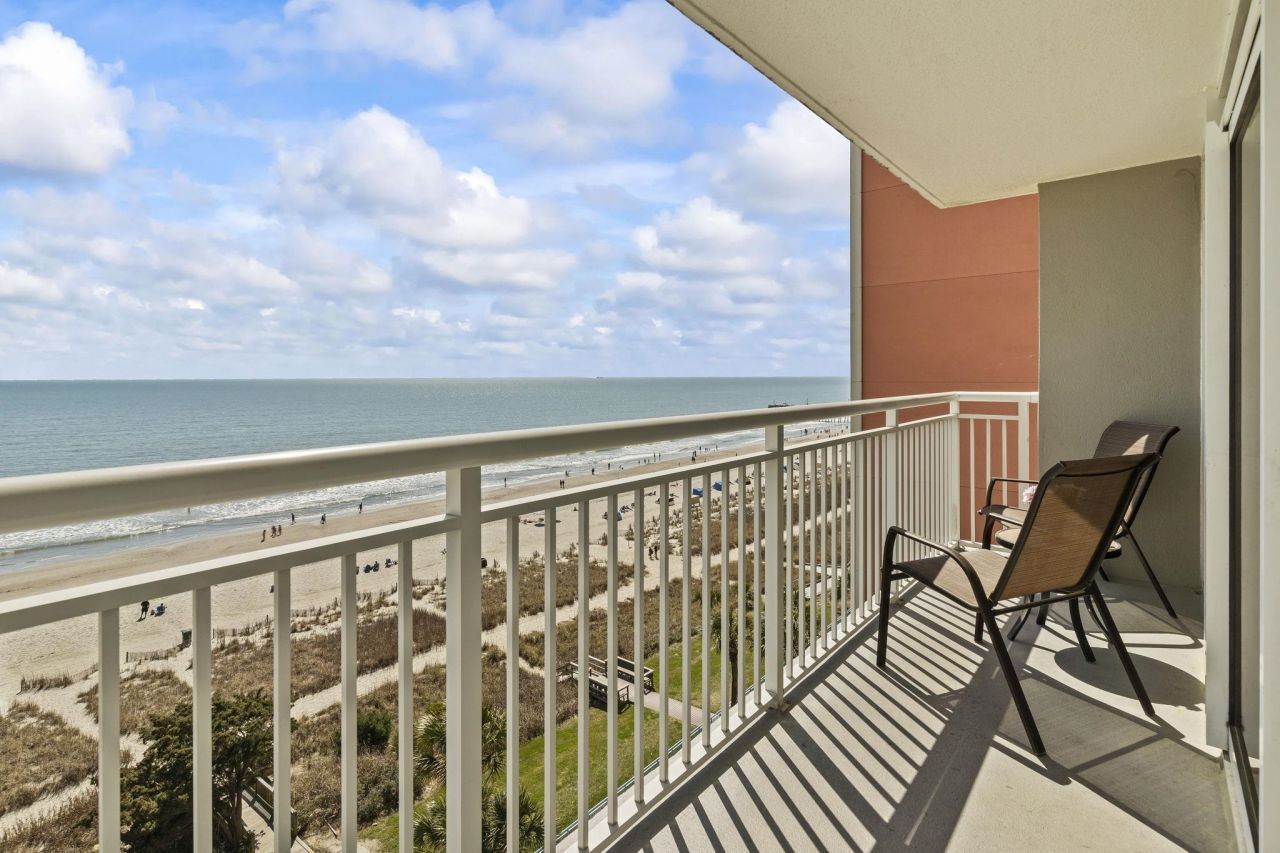 1700 N Ocean Blvd. Photo 32