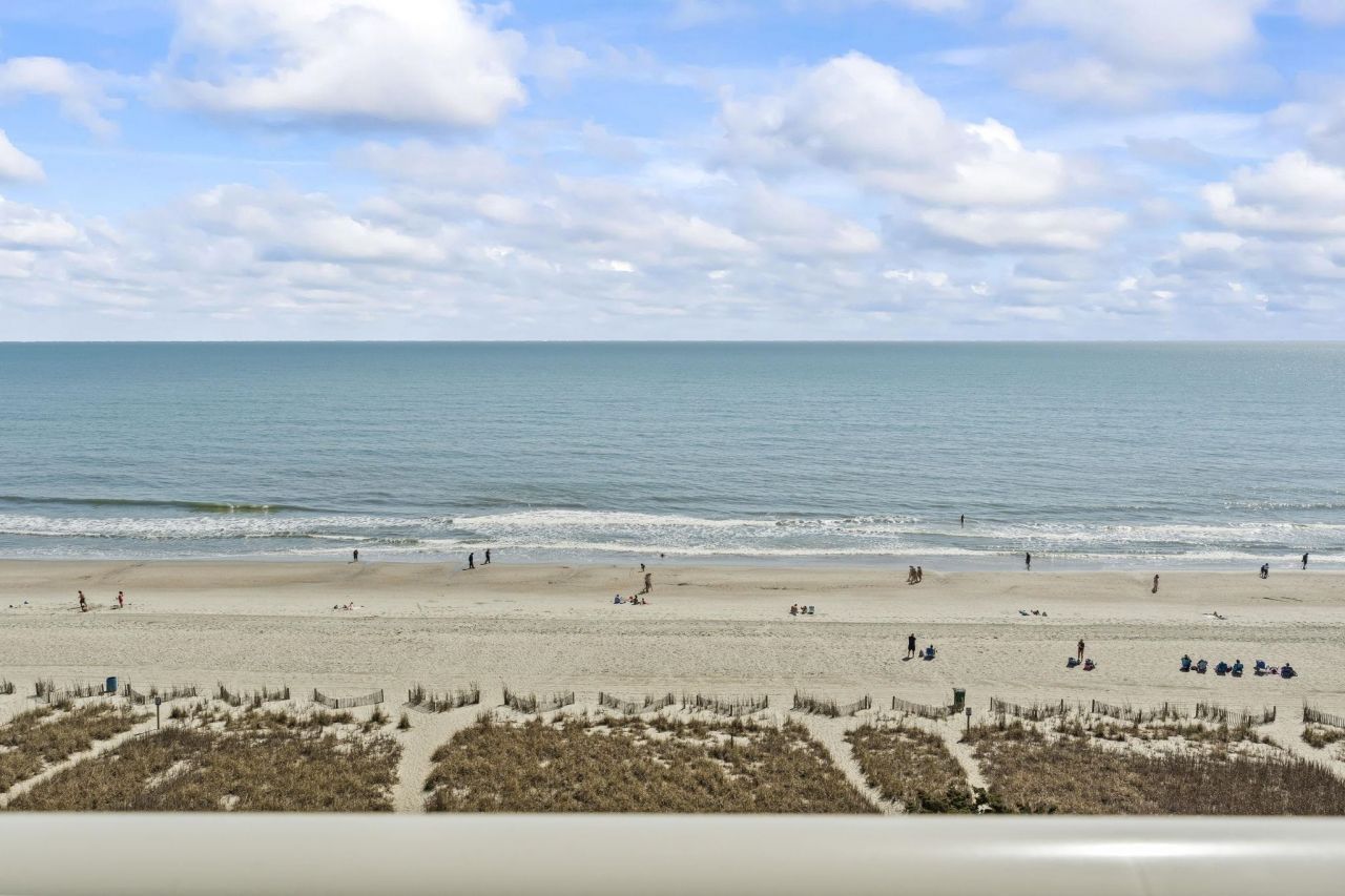 1700 N Ocean Blvd. Photo 35