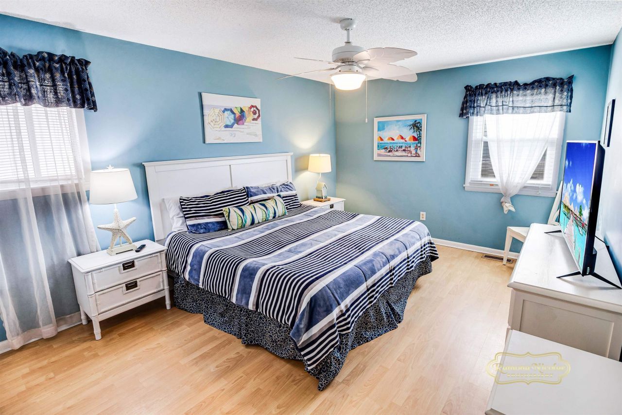 3000 N Ocean Blvd. Photo 16
