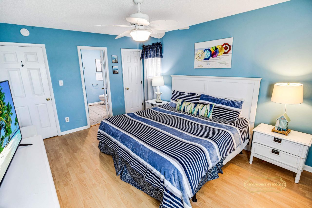 3000 N Ocean Blvd. Photo 17