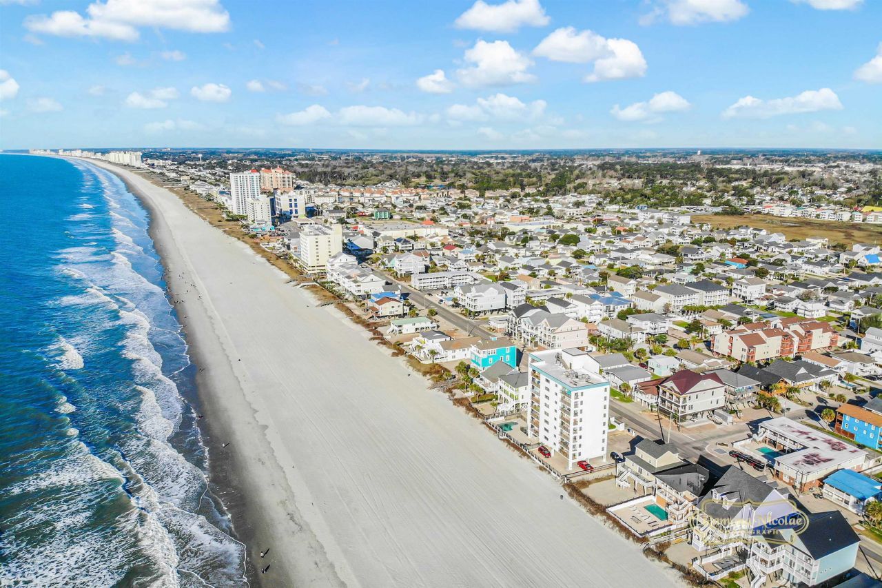3000 N Ocean Blvd. Photo 34
