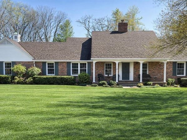 547 Foxmoor Drive, Bowling Green, KY 42103