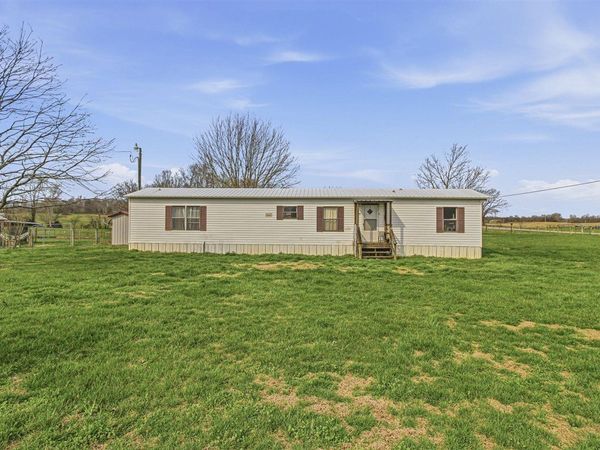 30 Sunshine Acres Drive, Hardyville, KY 42746