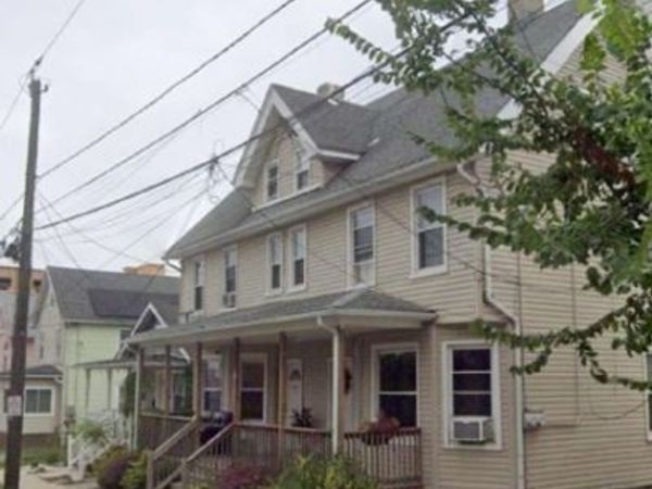 29 John St, Bound Brook, NJ 08805