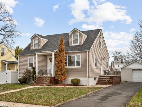 724 Walnut St, Linden, NJ 07036