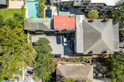 128 Wentworth Street photo 4