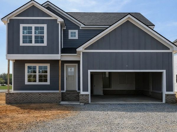 3162 E Old Ashland City Rd E, Clarksville, TN 37043