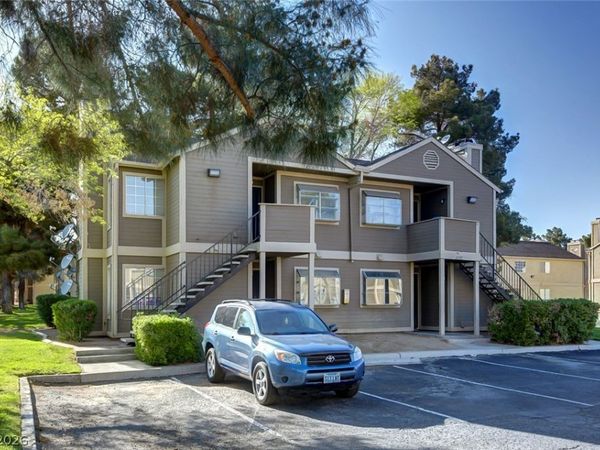 2777 Aarondavid Drive , Las Vegas, NV 89121