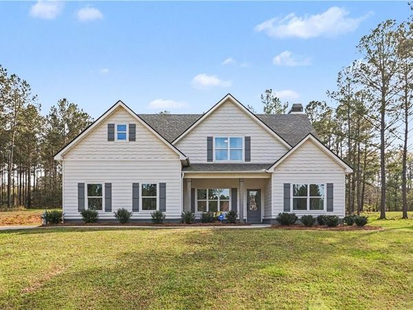 100 Dove Creek Court, LaGrange, GA 30241