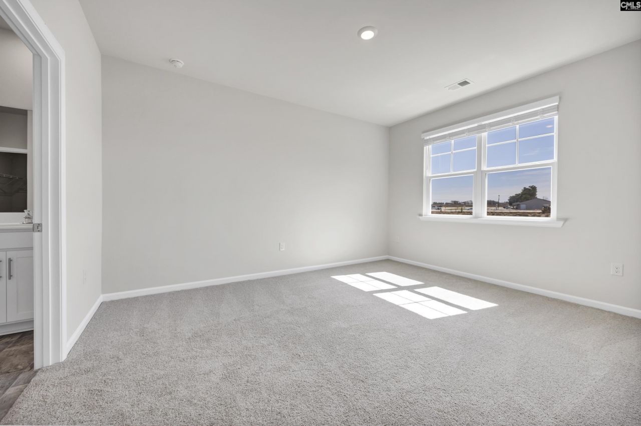 333 Babcock Way Photo 17