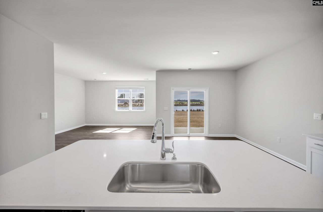 333 Babcock Way Photo 5