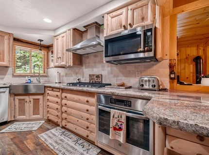 2880 Terrace Drive, Prattville, CA 95923 Photo