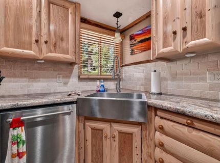 2880 Terrace Drive, Prattville, CA 95923 Photo