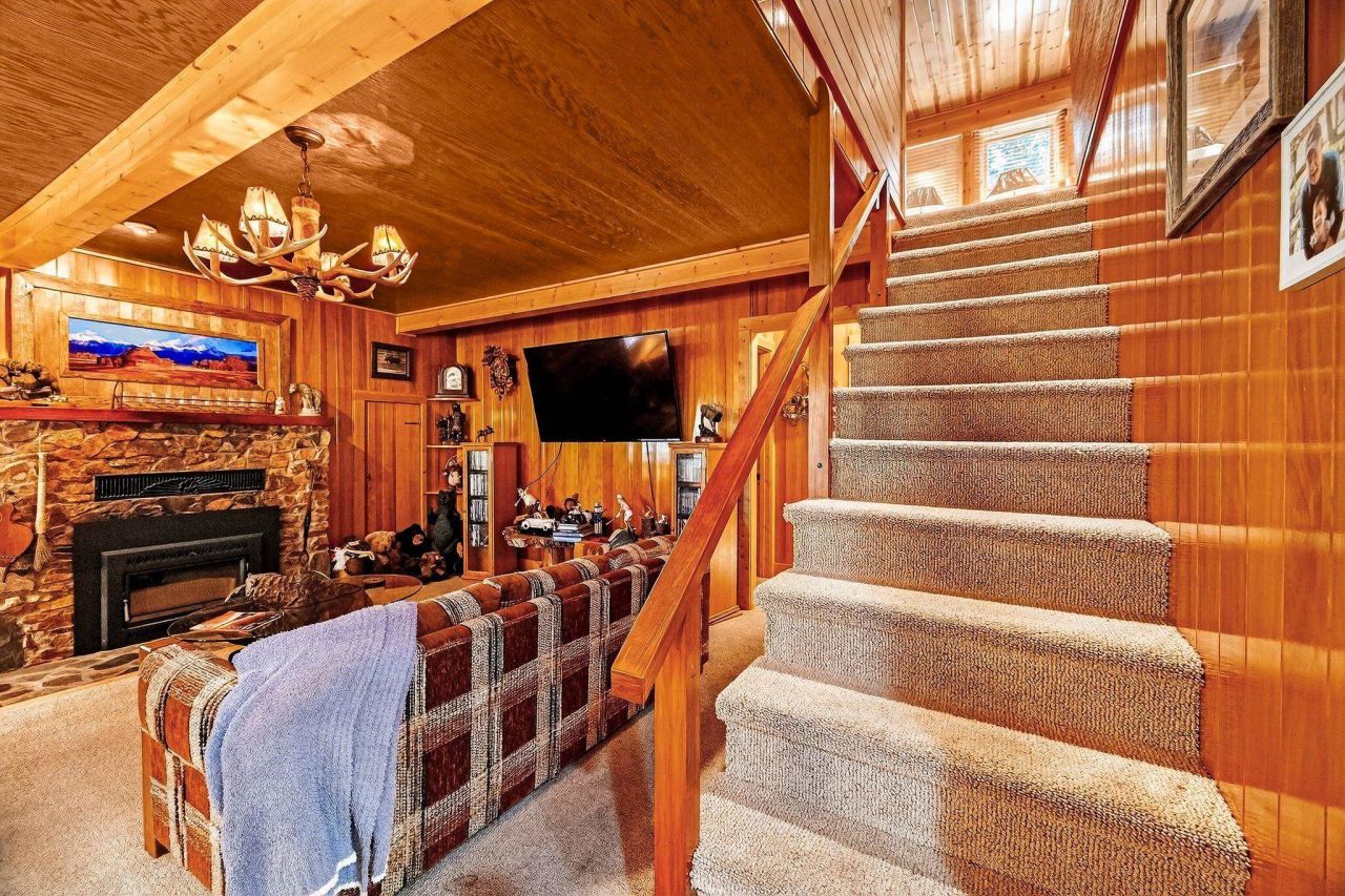 2880 Terrace Drive, Prattville, CA 95923 Photo