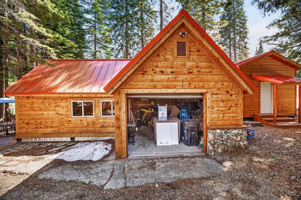 2880 Terrace Drive, Prattville, CA 95923 Photo