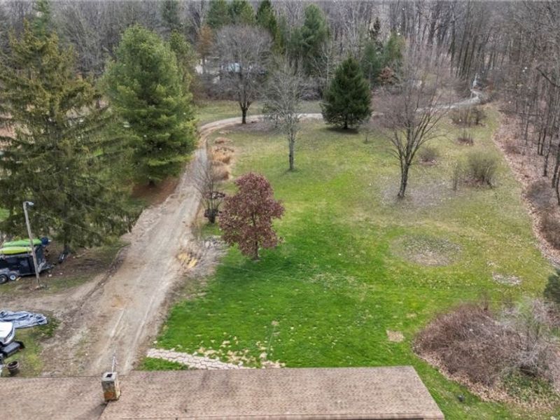 9918 Overton Road, Burbank, OH 44214 Photo 11