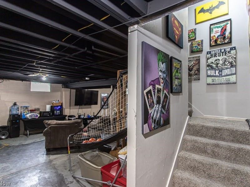 2218 Crestmont Drive, Girard, OH 44420 Photo 26