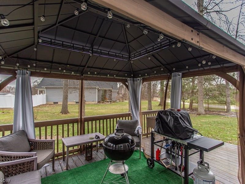 2218 Crestmont Drive, Girard, OH 44420 Photo 46