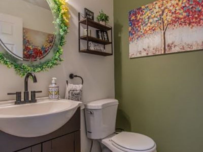 2218 Crestmont Drive, Girard, OH 44420 Photo 8