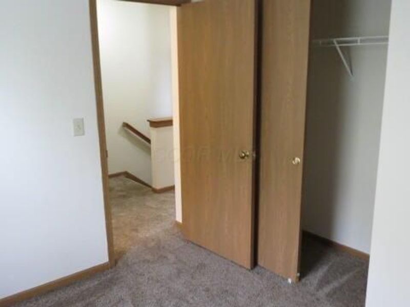 268 Chatterly Lane , Columbus, OH 43207 Photo 11