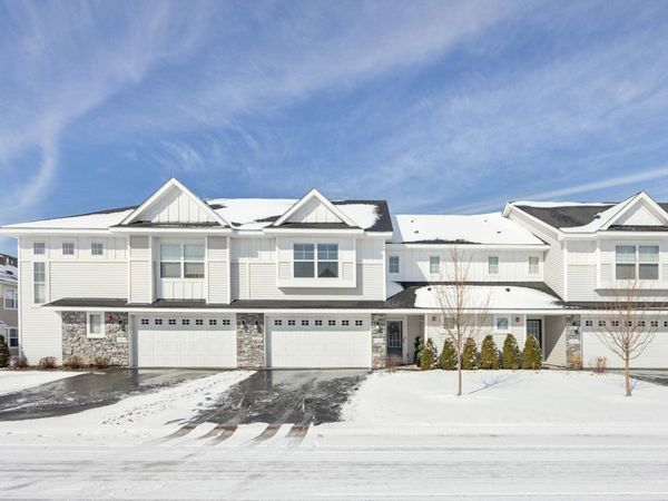 7225 Dora Drive, Lino Lakes, MN 55038