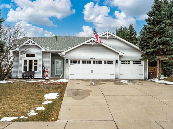 19073 Twilight Trail, Eden Prairie, MN 55346
