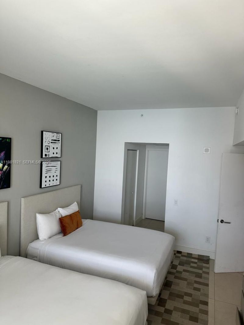 4111 S Ocean Dr , Unit MPH5, Hollywood, FL 33019 Photo