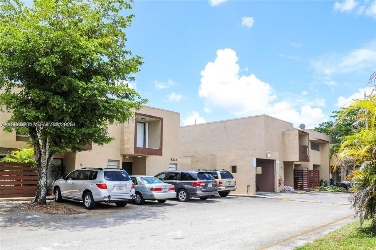 6335 SW 138th Ct , Unit 6335-1, Miami, FL 33183 Photo
