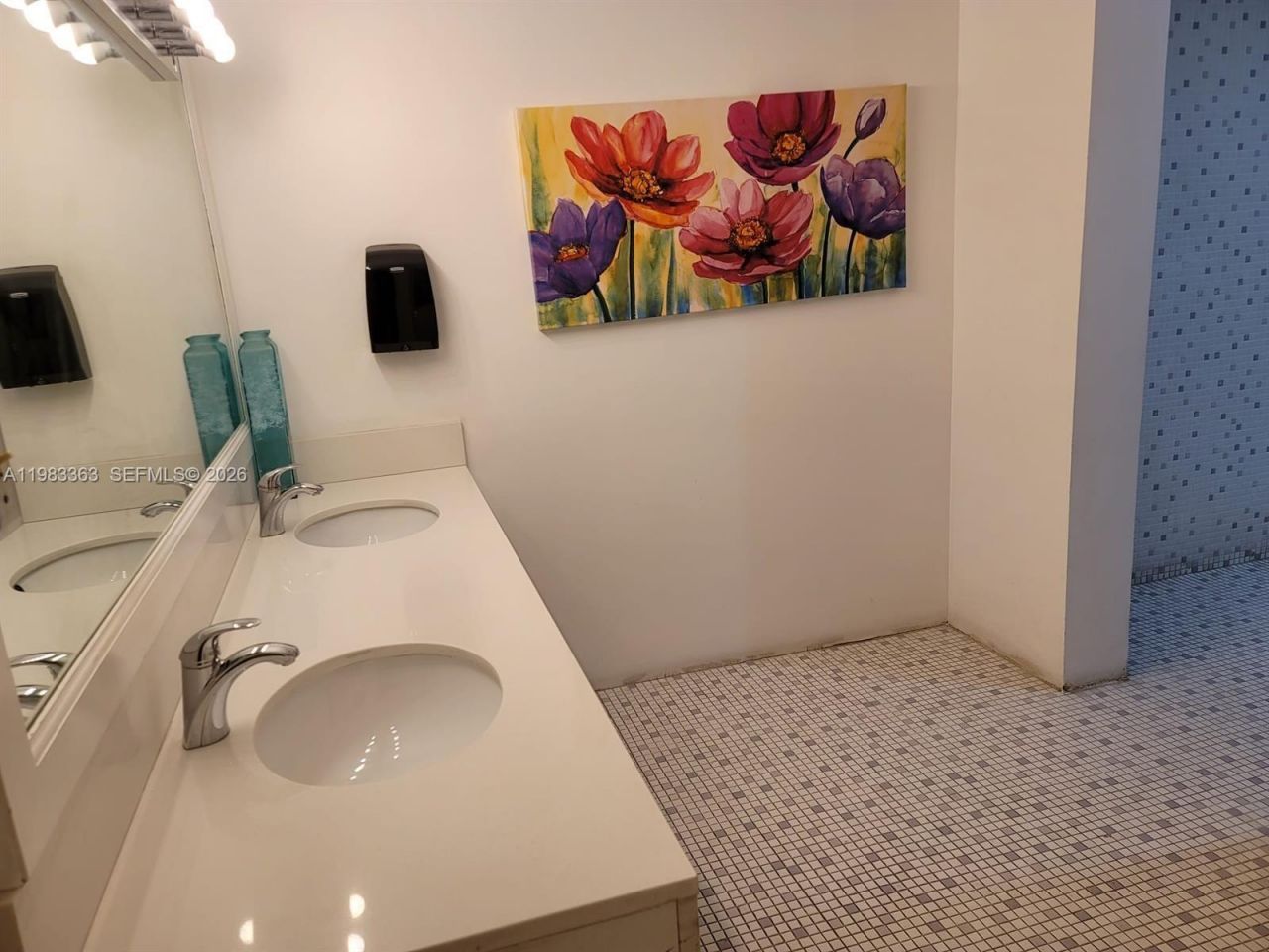 401 Golden Isles Dr , Unit 1114, Hallandale Beach, FL 33009 Photo