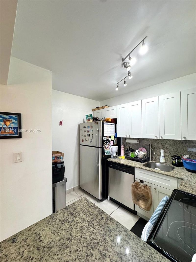 3551 SW 9th Ter, Unit 317, Miami, FL 33135 Photo