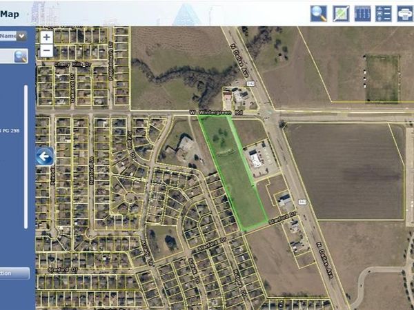 2625 N Dallas Avenue , Lancaster, TX 75134