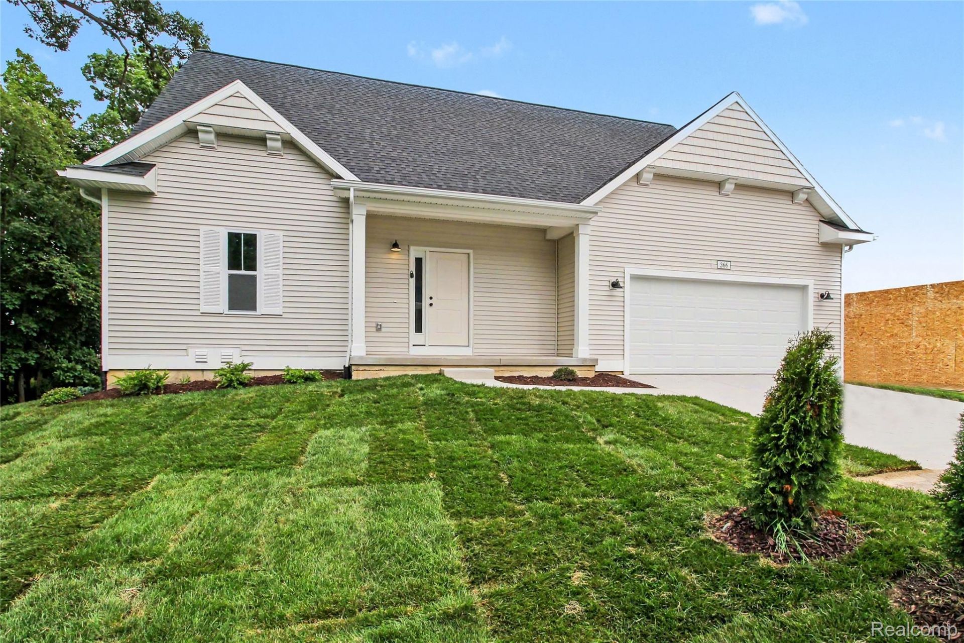 366 Dorchester Drive, Howell, Mi 48855 Main Photo