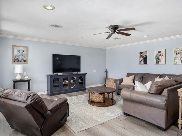 15443 Sheree St, Gonzales, LA 70737