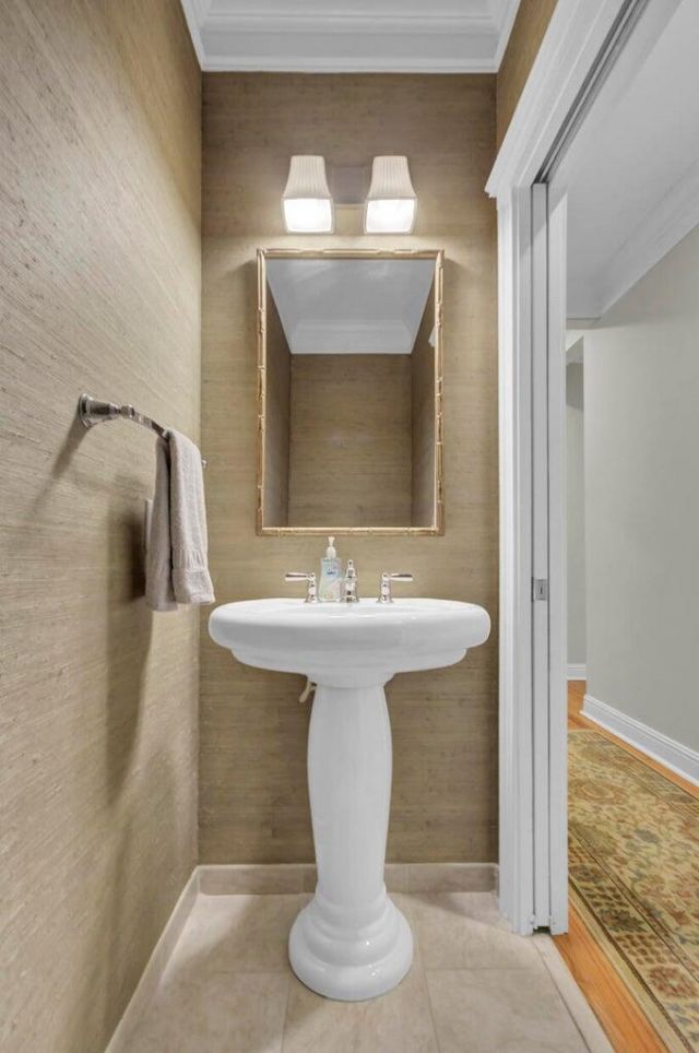 1536 Sea Palms Crescent Photo 21