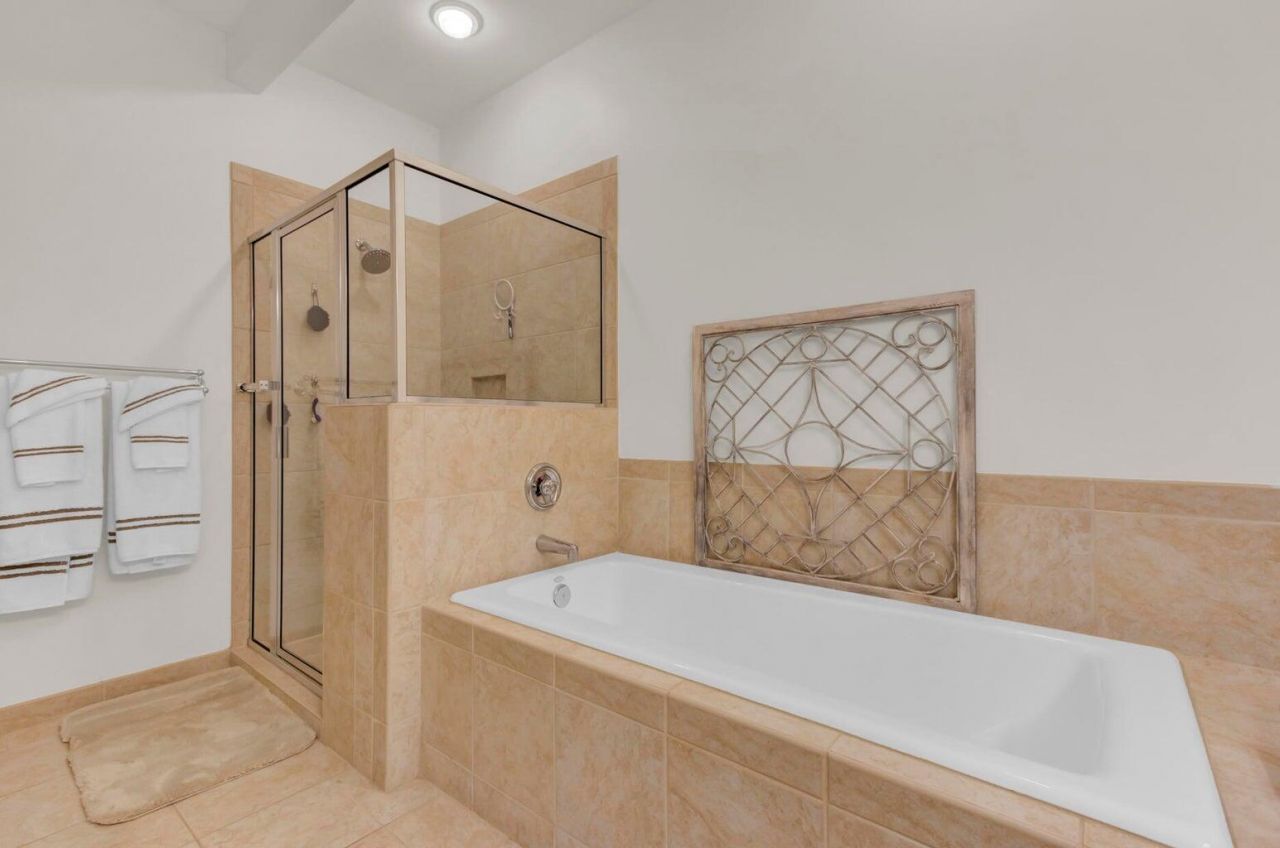 1536 Sea Palms Crescent Photo 27