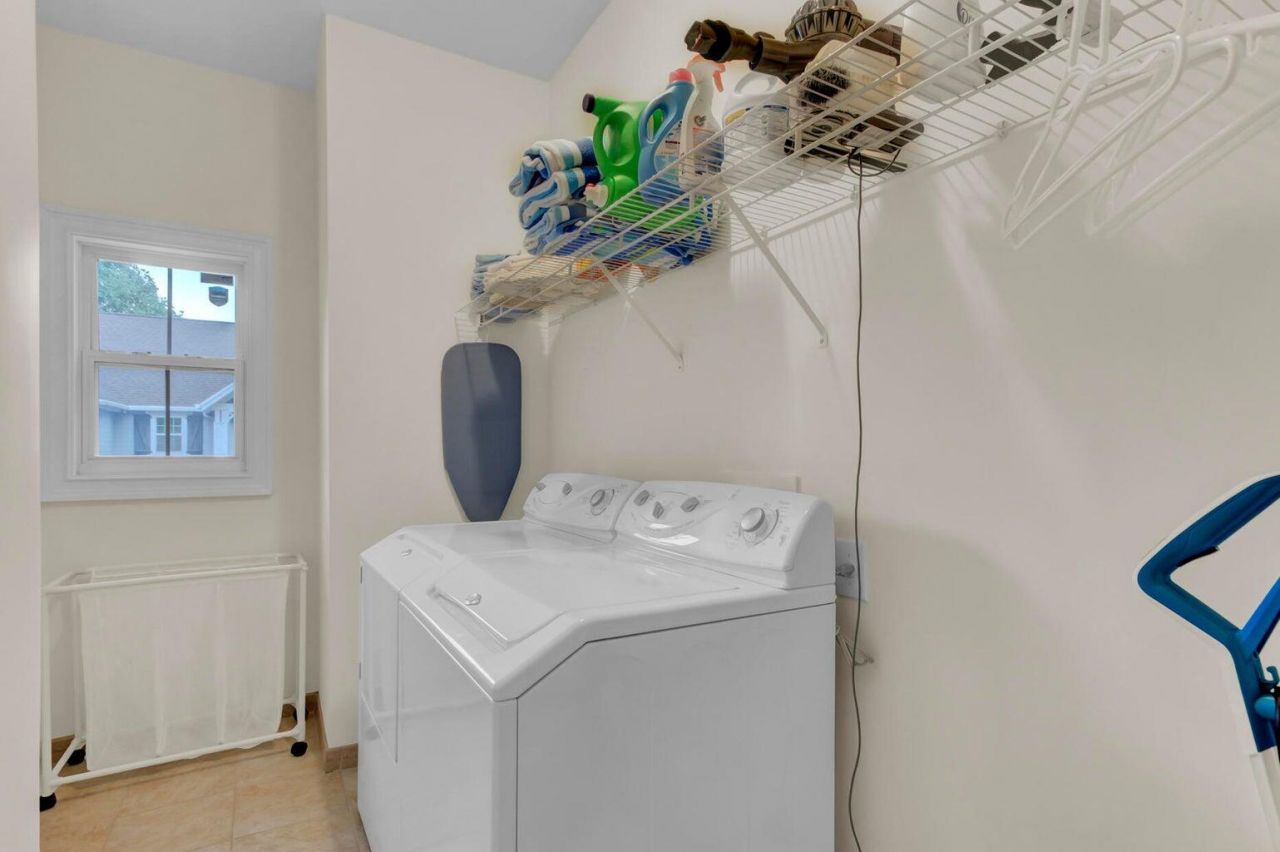 1536 Sea Palms Crescent Photo 35