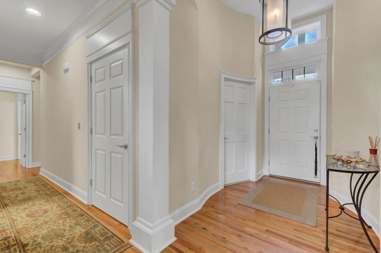 1536 Sea Palms Crescent Photo 9