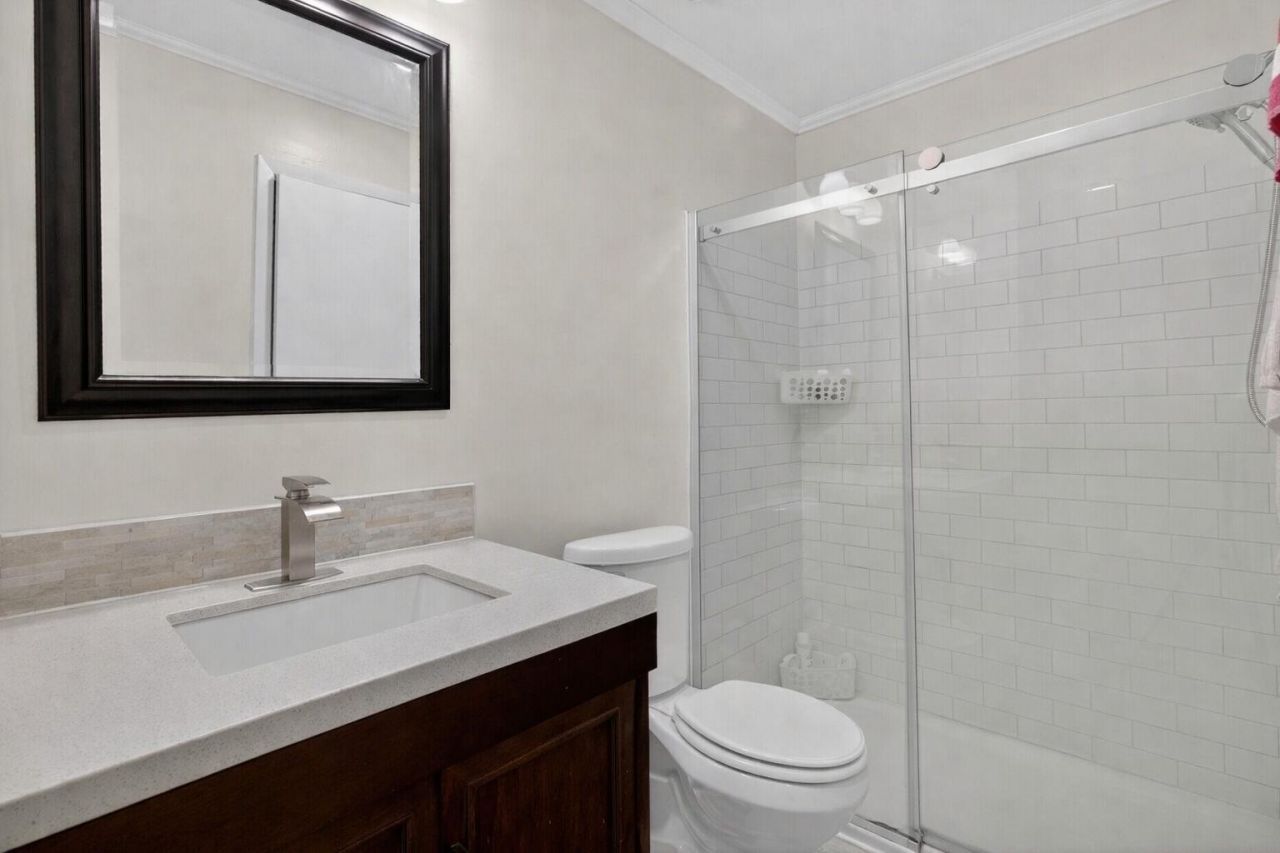 1530 Fort Johnson Road Photo 13