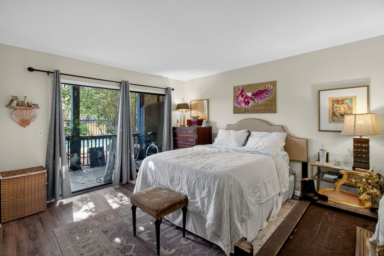 1530 Fort Johnson Road Photo 14