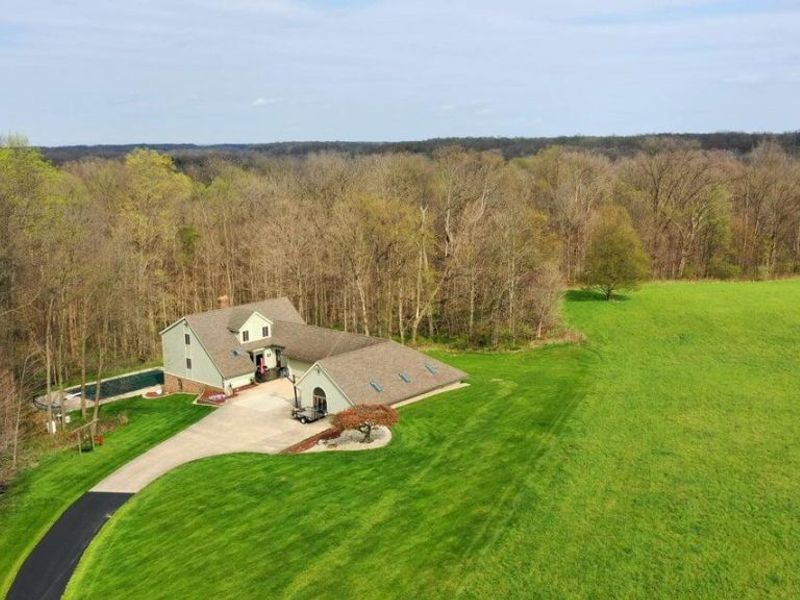 9342 Pasco Montra Road, Sidney, OH 45365 Photo 1