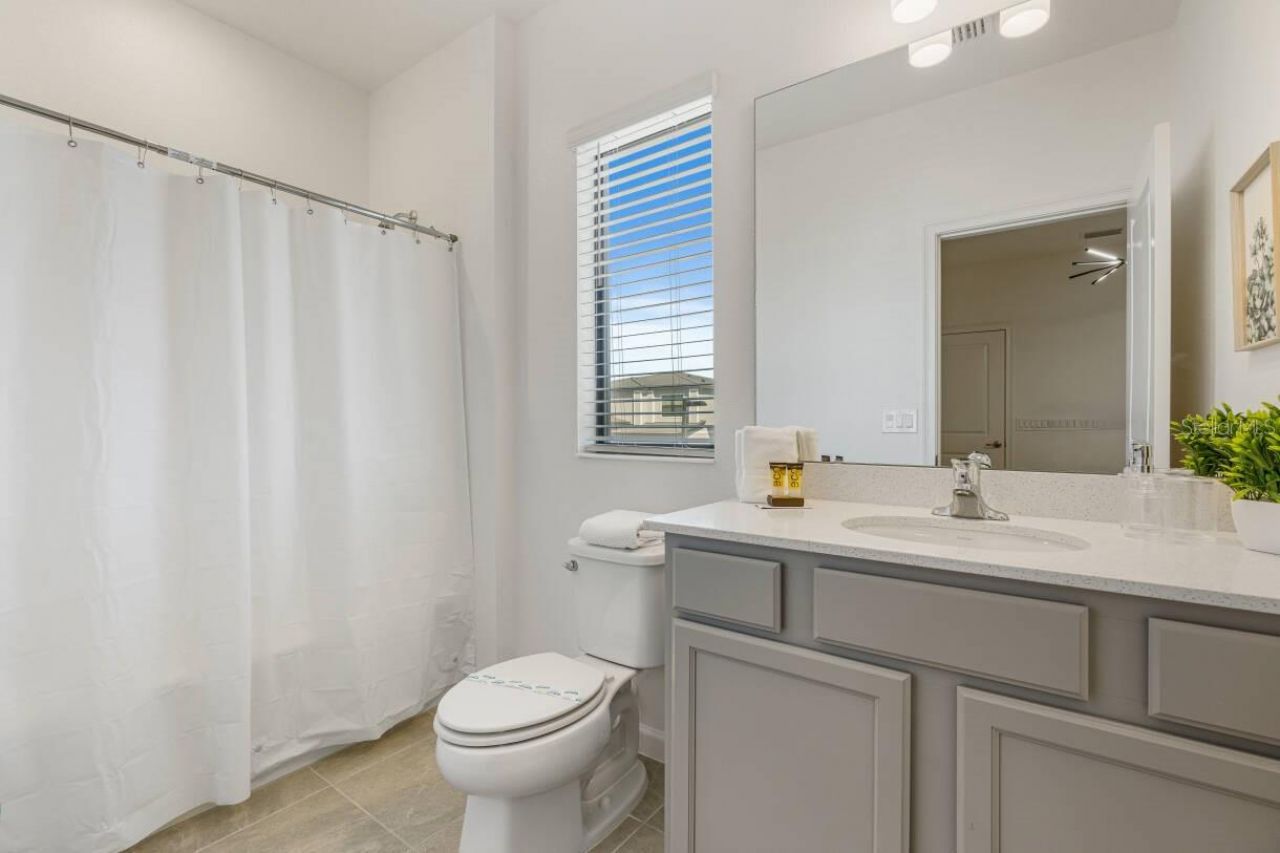 5943 High Seas Drive, Orlando, FL 32821 Photo