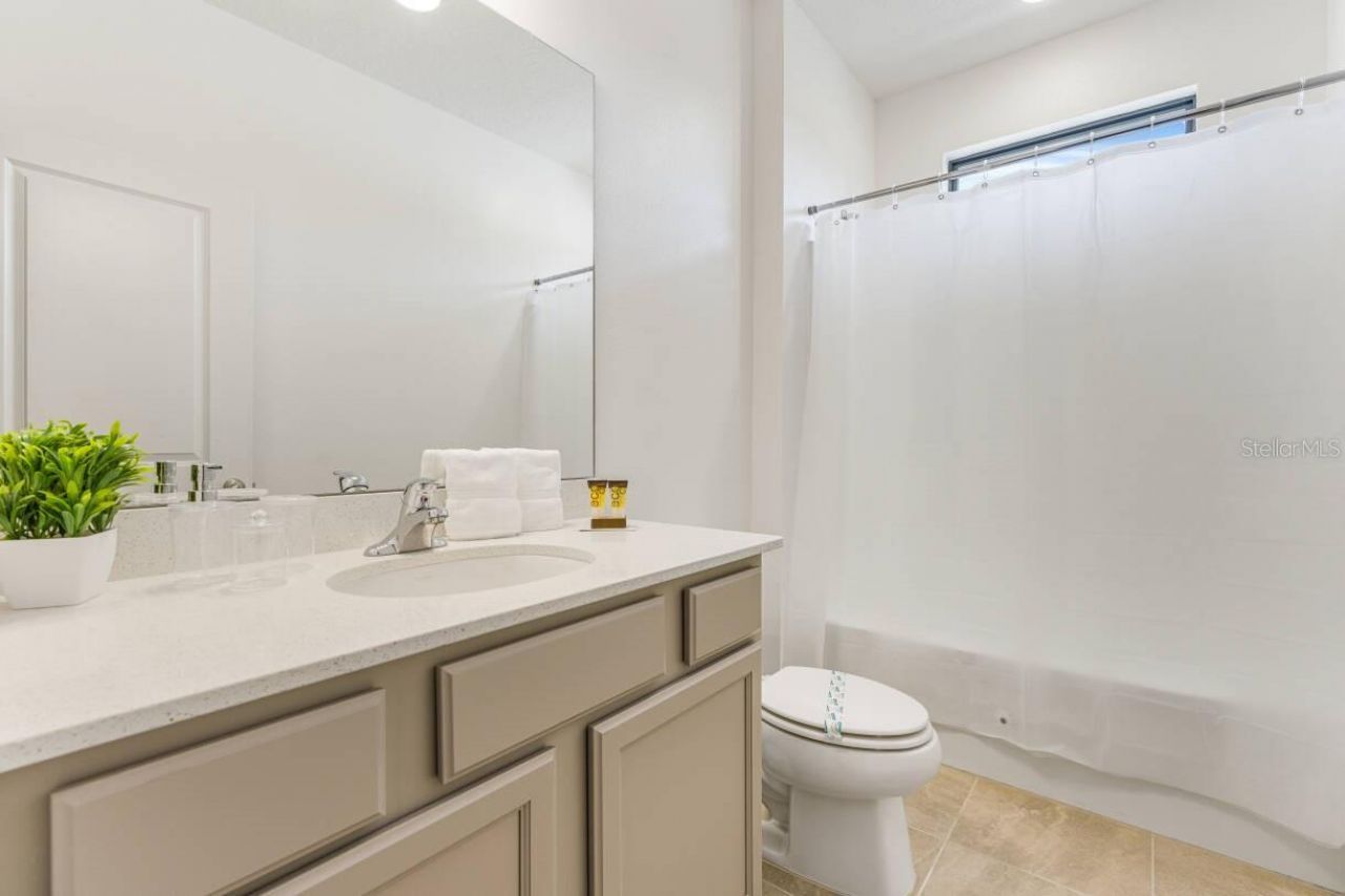 5943 High Seas Drive, Orlando, FL 32821 Photo