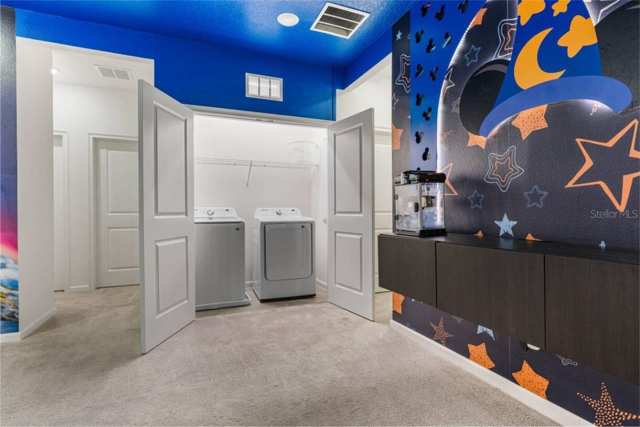 5943 High Seas Drive, Orlando, FL 32821 Photo