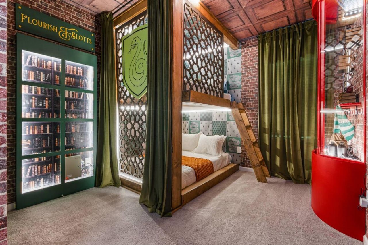 5943 High Seas Drive, Orlando, FL 32821 Photo