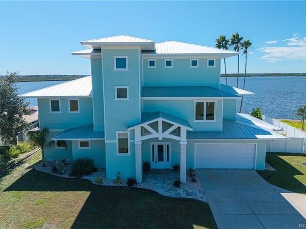 12010 W BAYSHORE DRIVE , CRYSTAL RIVER, FL 34429