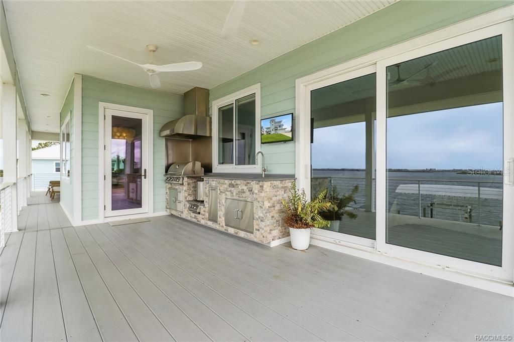 12010 W Bayshore Drive , Crystal River, FL 34429 Photo