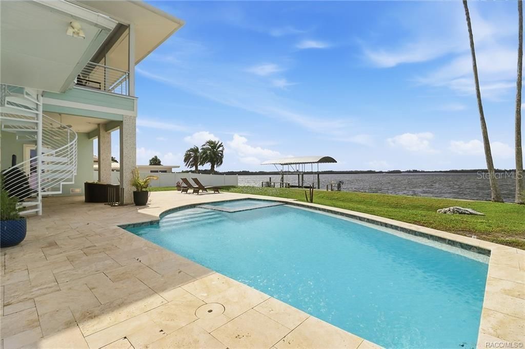 12010 W Bayshore Drive , Crystal River, FL 34429 Photo
