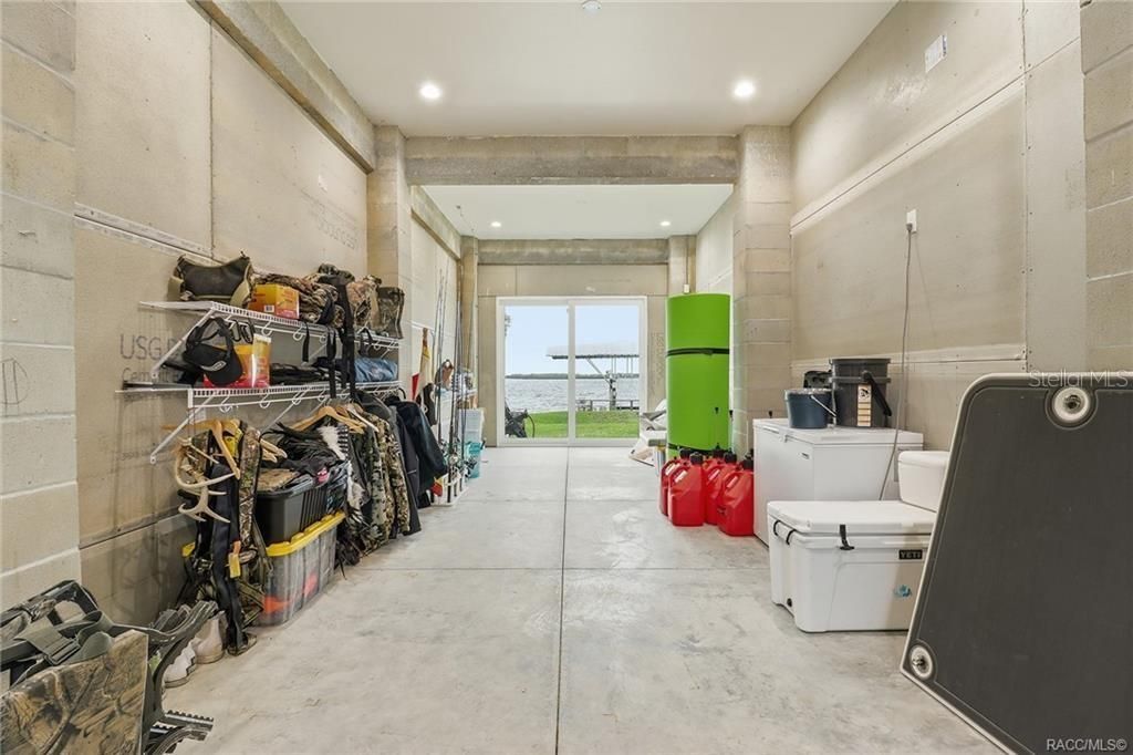 12010 W Bayshore Drive , Crystal River, FL 34429 Photo