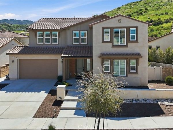 25251 Golden Maple, Canyon Country, CA 91387