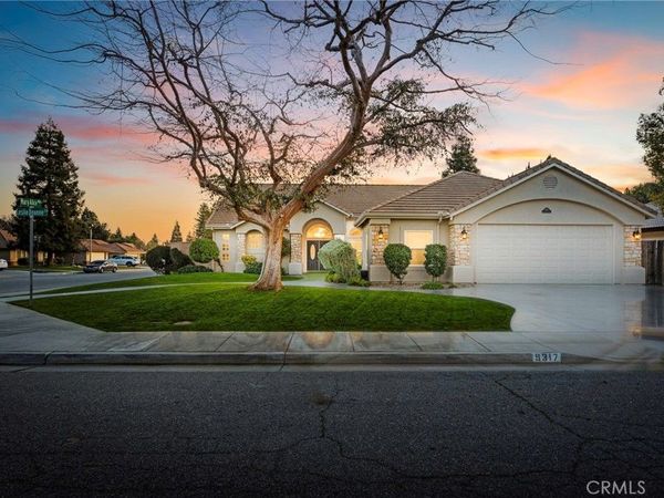 9317 Leslie Deann Court, Bakersfield, CA 93312